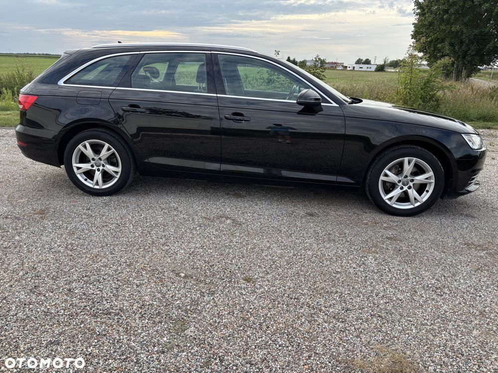 Audi A4 Avant - 6