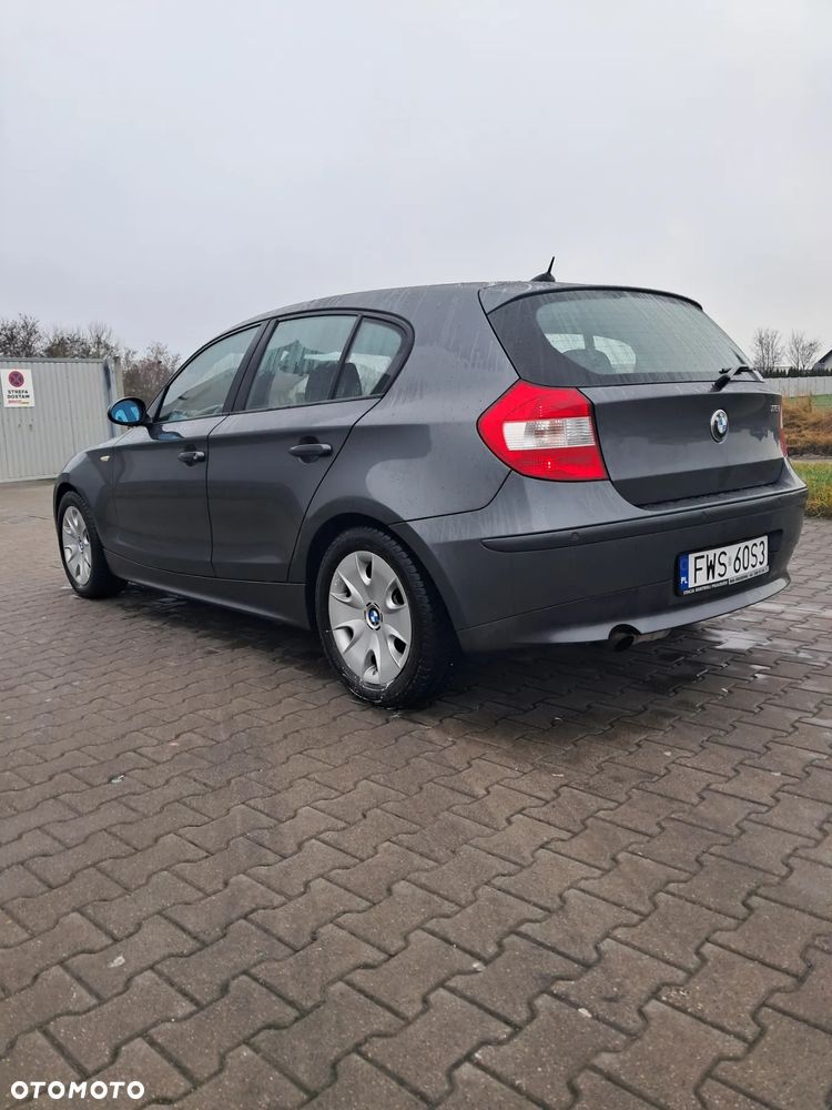 BMW Seria 1 116i - 5
