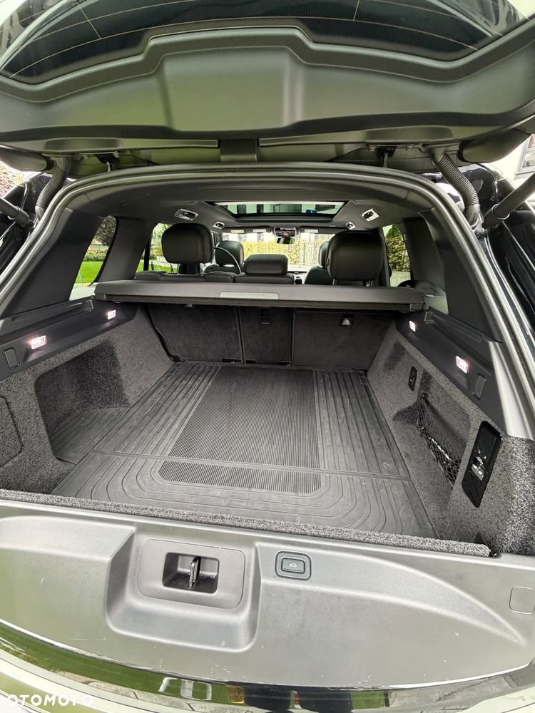 Land Rover Range Rover P400 SE - 21