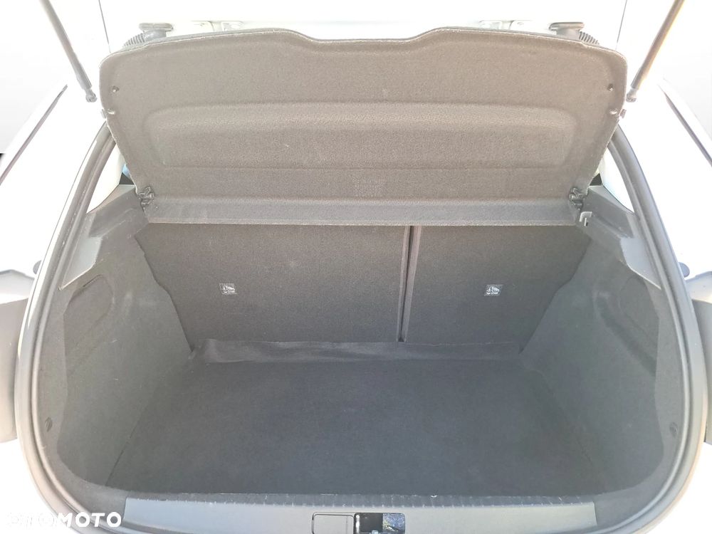 Opel Corsa 1.2 Elegance S&S - 27