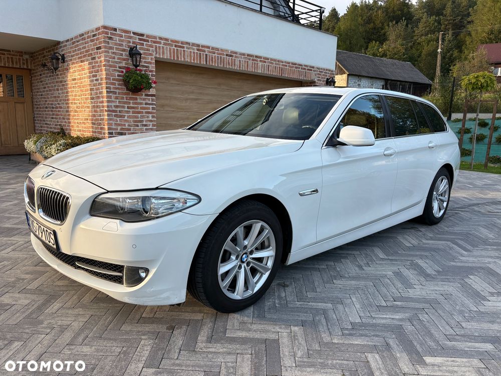 BMW Seria 5 2013 photo 2