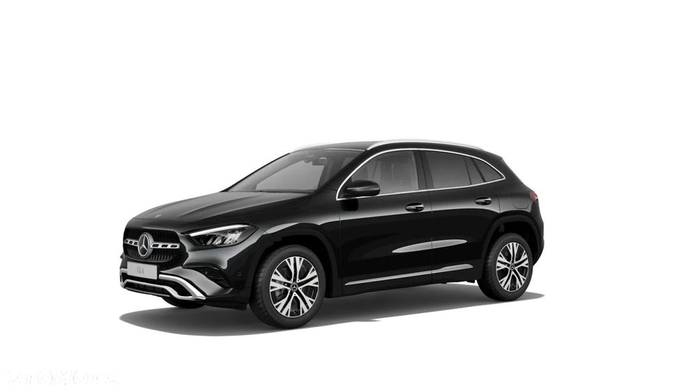 Mercedes-Benz GLA - 9