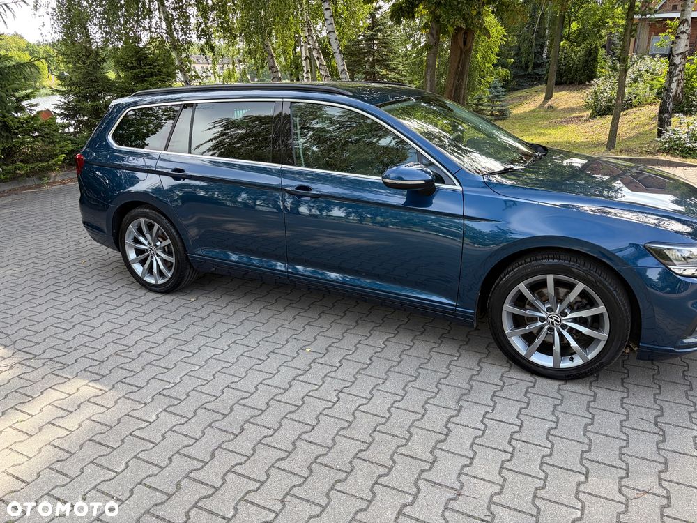 Volkswagen Passat 2.0 TDI EVO Elegance DSG - 4