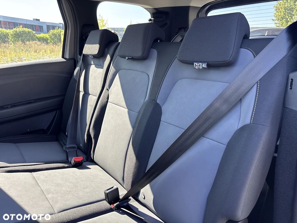 Dacia Jogger 1.6 Full Hybrid 140 Extreme+ MMT 7os - 16