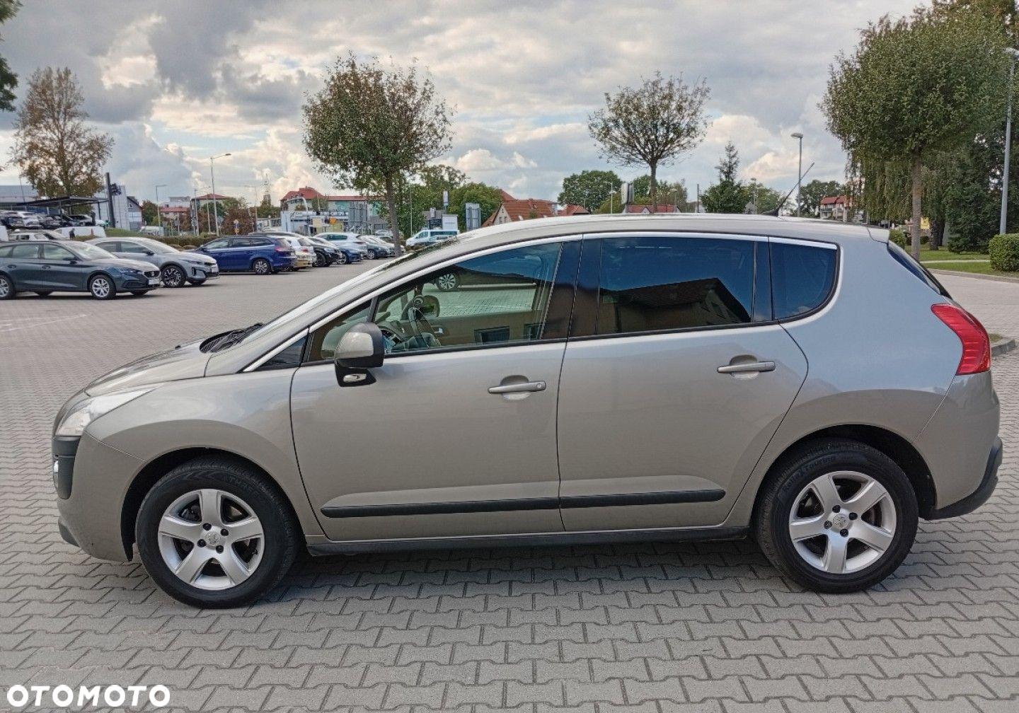 Peugeot 3008 - 11