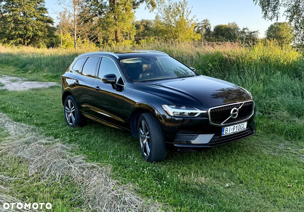 Volvo XC 60 T6 AWD Momentum - 1