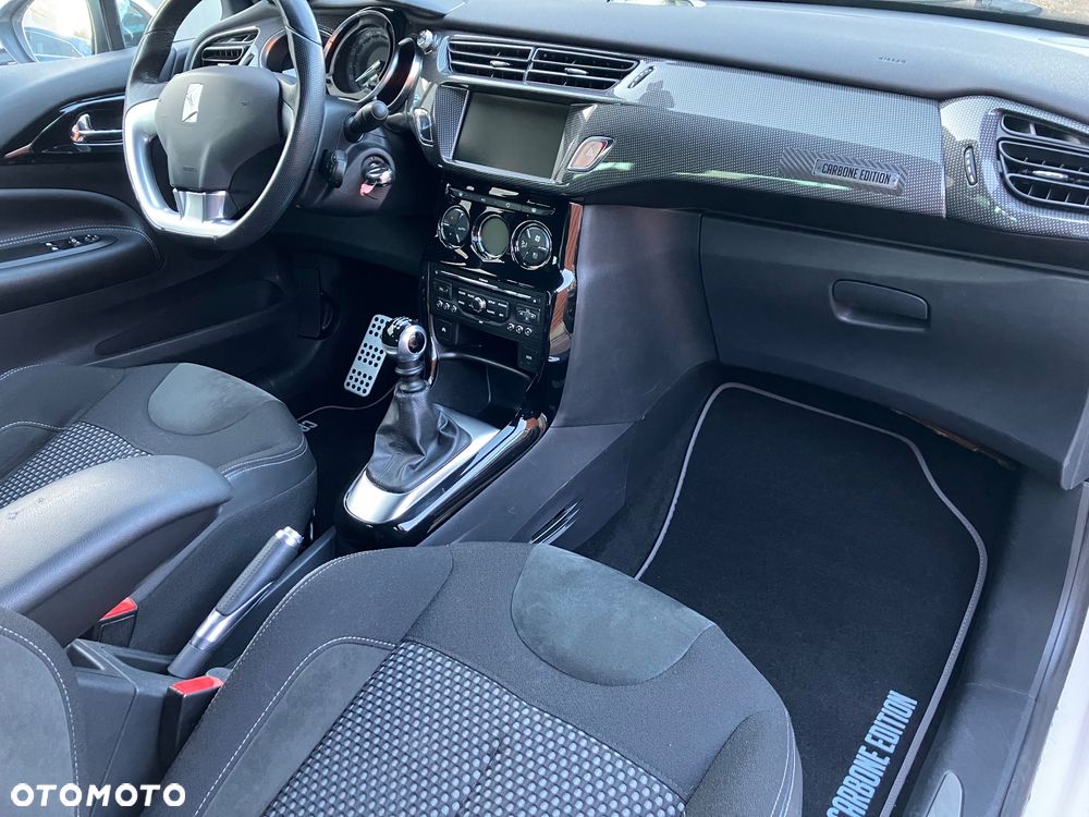 Citroën DS3 THP 155 SportChic - 12
