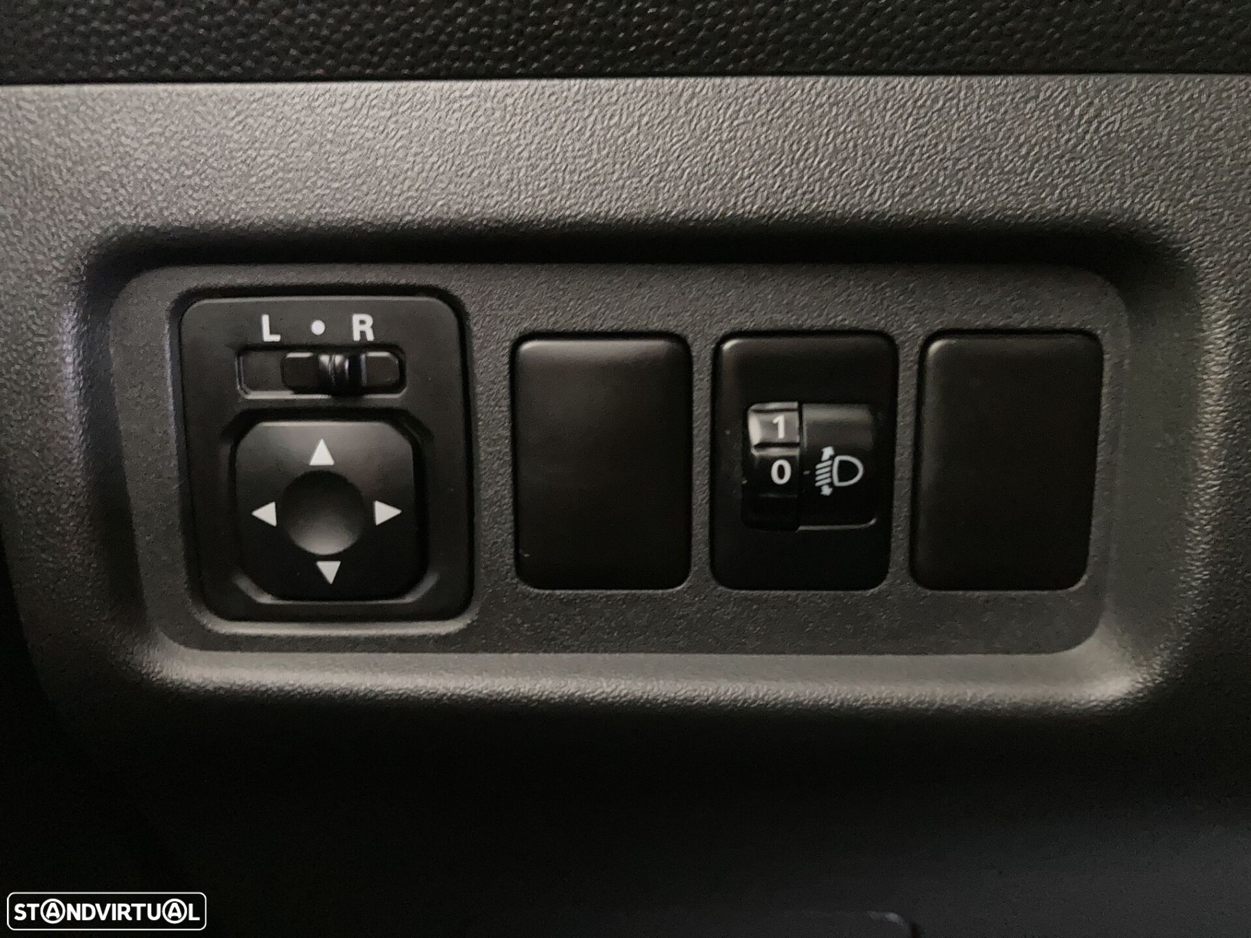 Mitsubishi Space Star 1.2 Intense - 12
