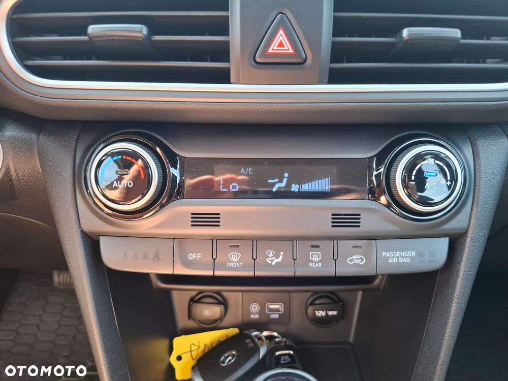 Hyundai Kona 1.6 CRDi DCT Premium - 24
