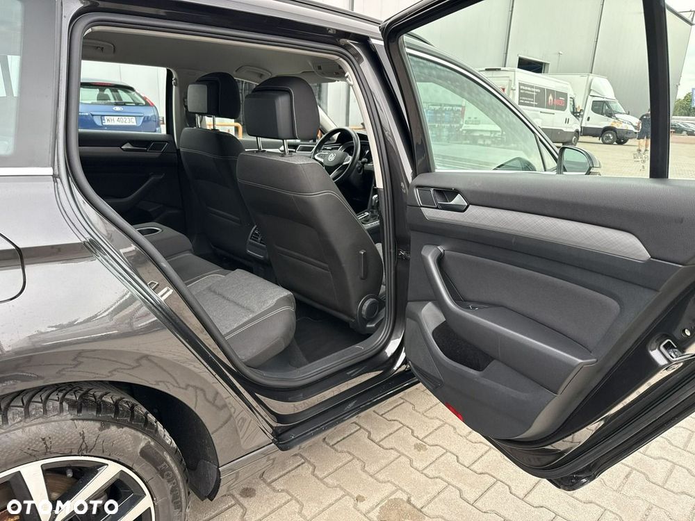 Volkswagen Passat 1.5 TSI EVO Business DSG - 17