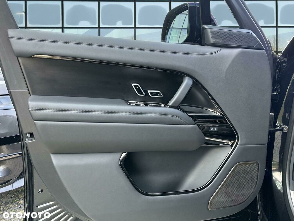 Land Rover Range Rover - 15