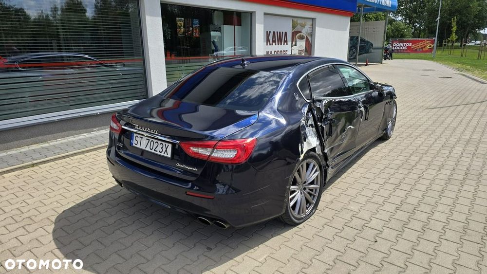 Maserati Quattroporte - 9