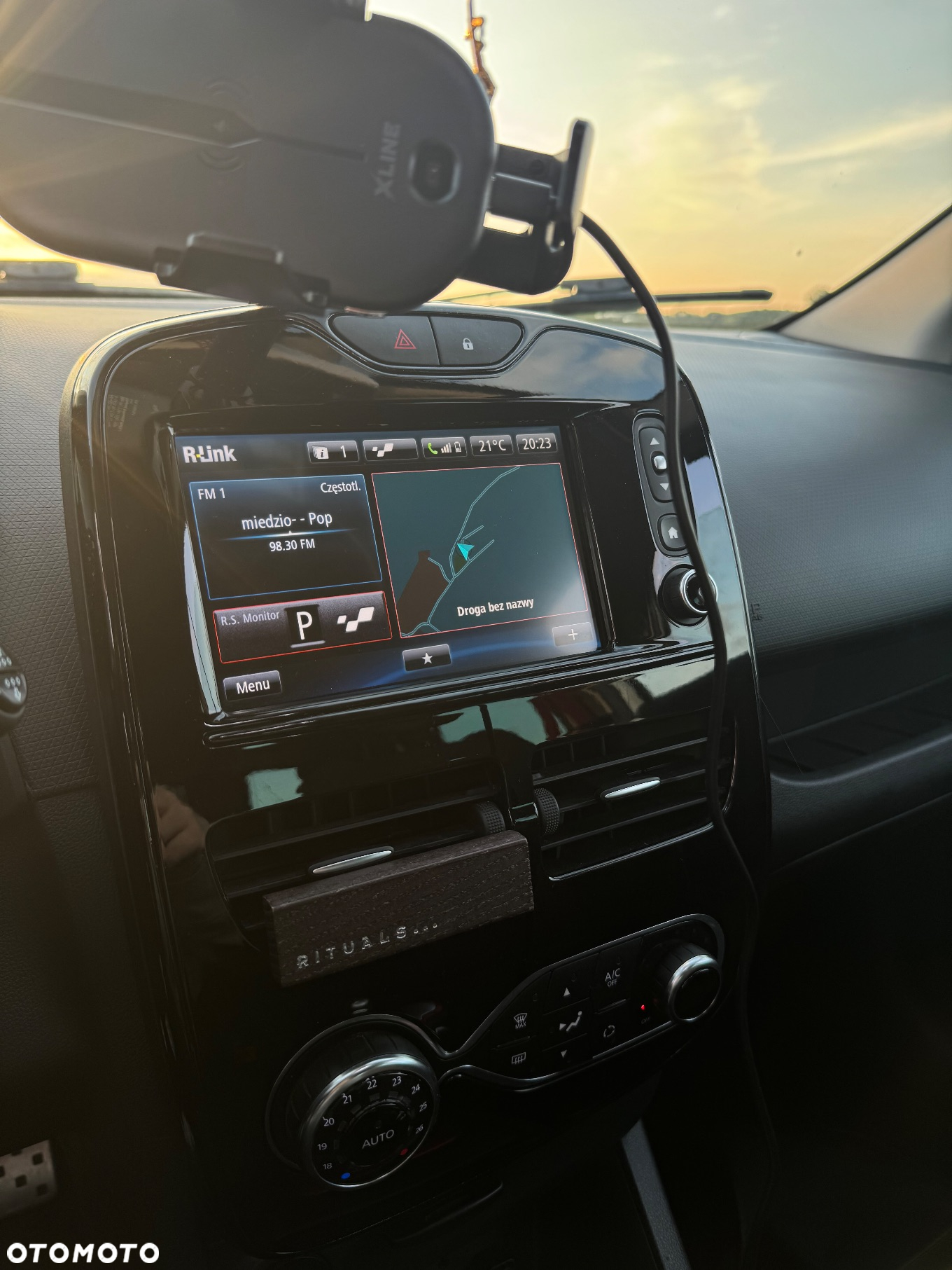 Renault Clio - 6