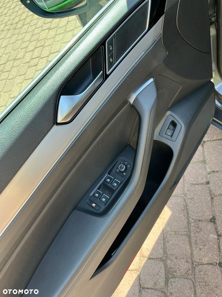 Volkswagen Passat 2.0 TDI BMT SCR Highline DSG7 - 12