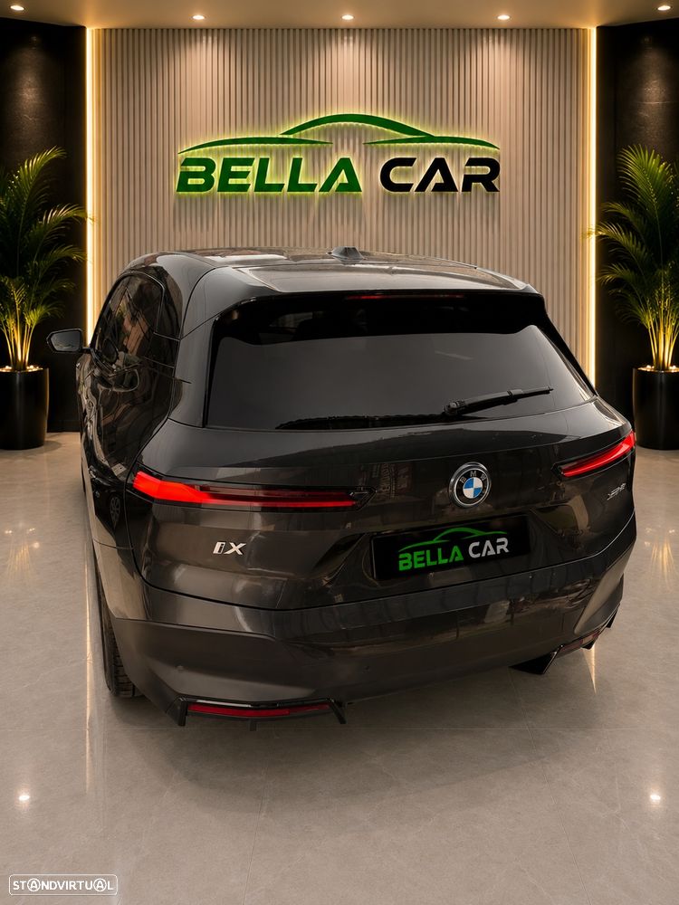 BMW iX xDrive 40 Pack Desportivo - 6