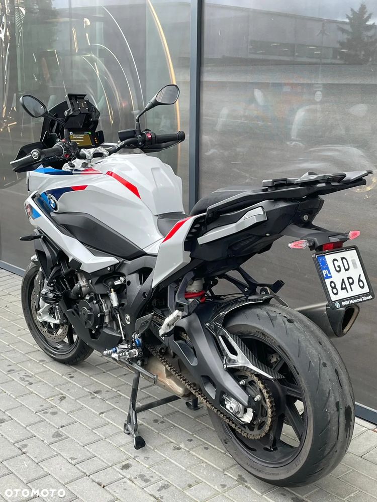 BMW S - 14