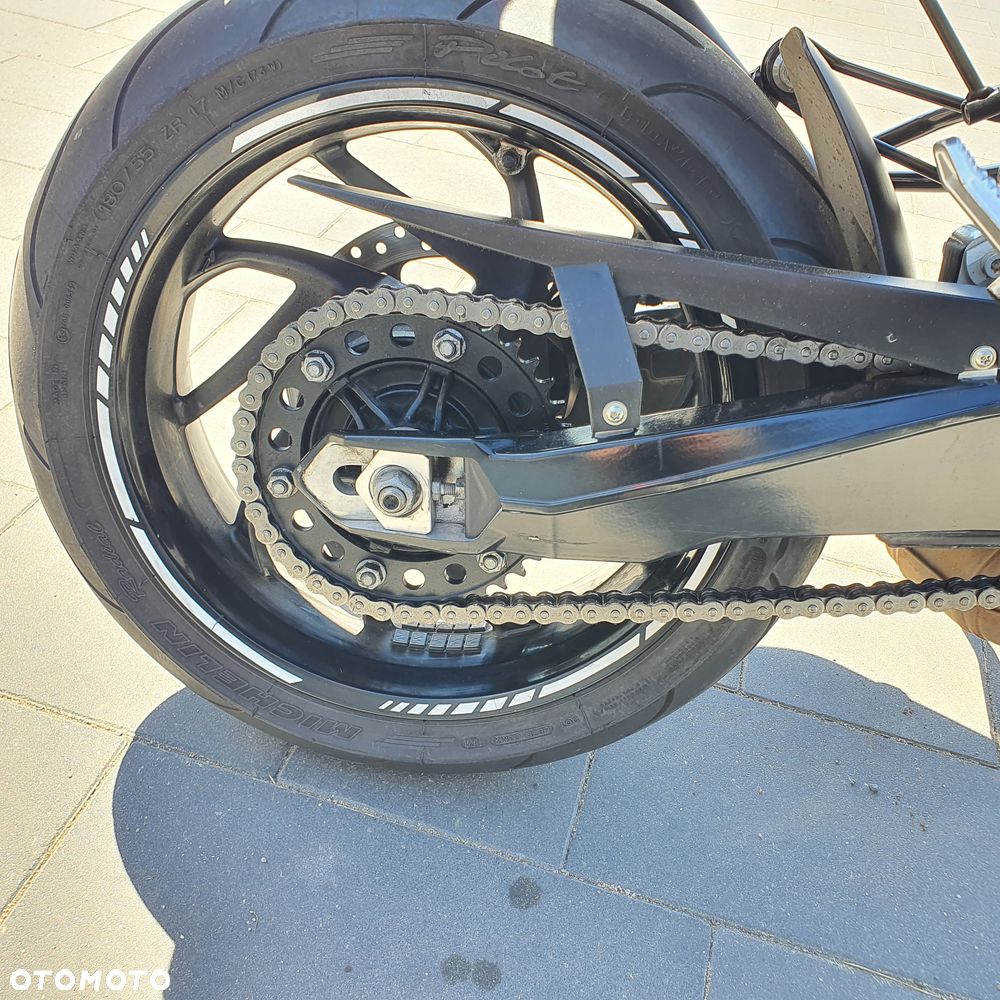 Husqvarna Nuda 900R - 19