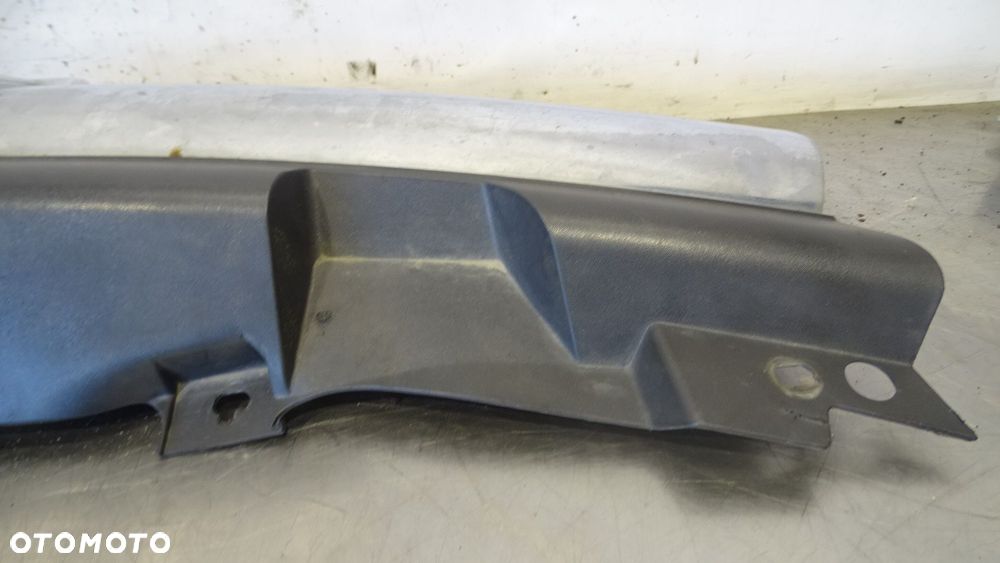 GRILL ATRAPA OPEL ZAFIRA B 1.9CDTI - 8