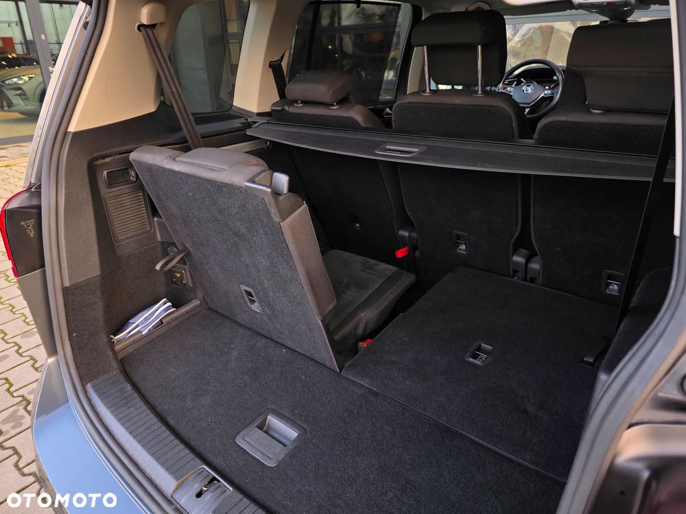 Volkswagen Touran 1.5 TSI EVO Highline DSG - 24