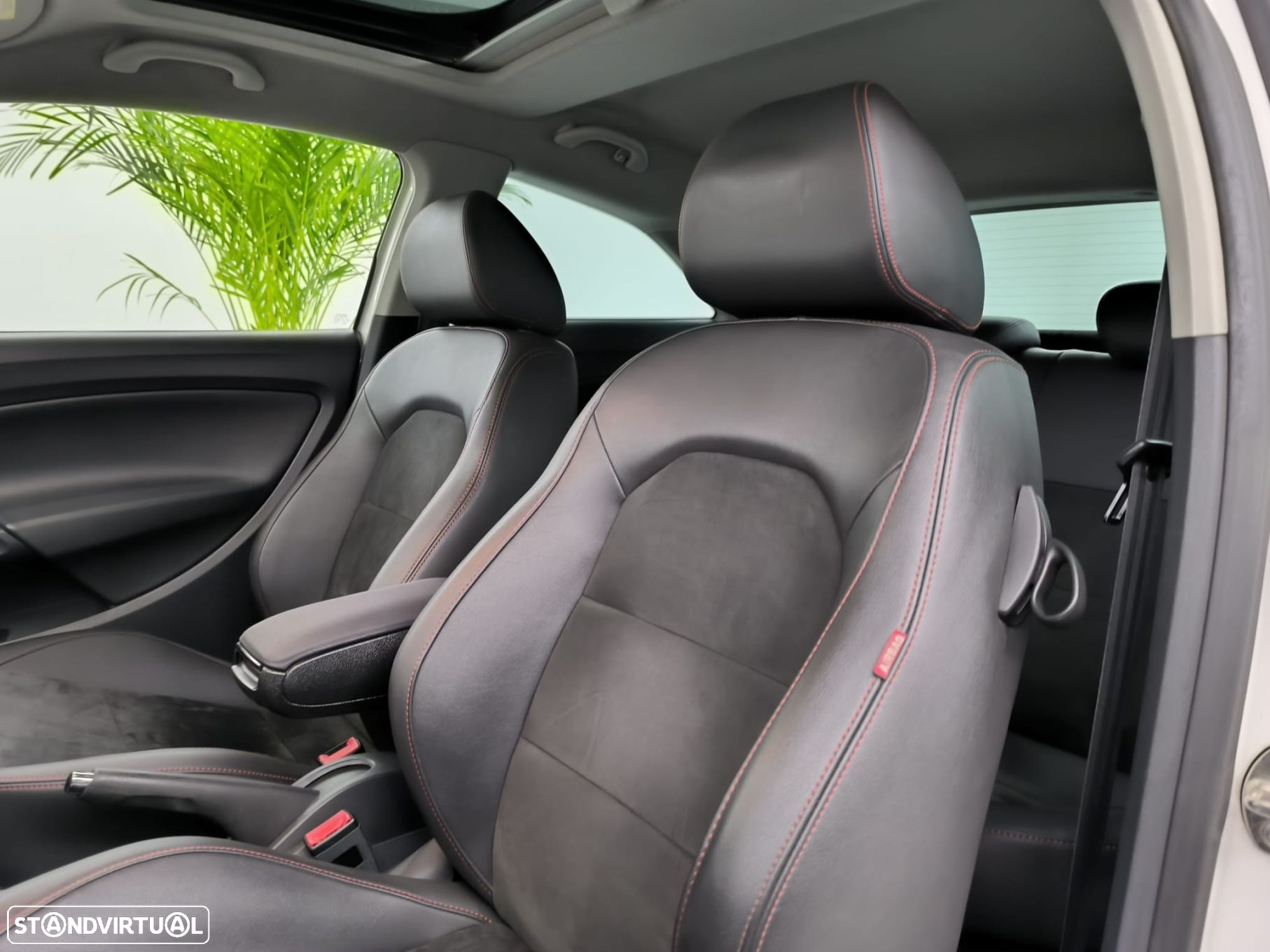 SEAT Ibiza SC 1.2 TSi FR - 24