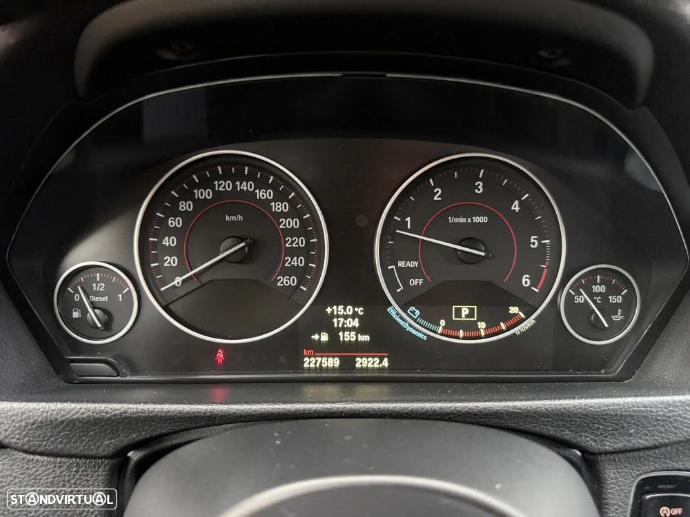 BMW 320 d Auto Pack M - 19