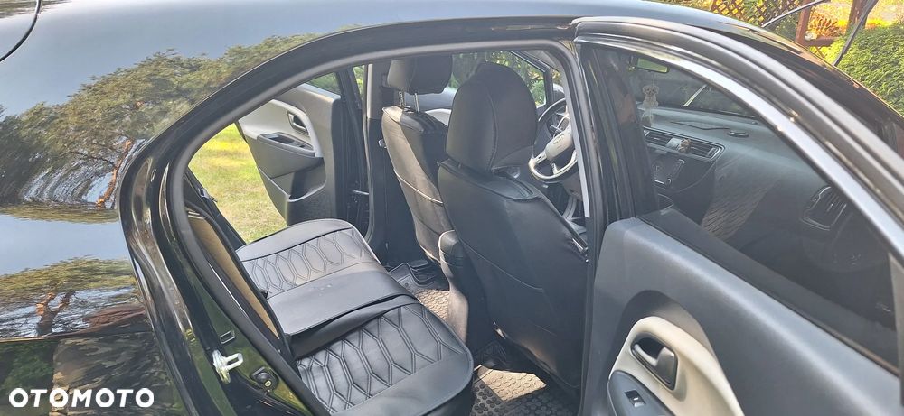 Kia Rio 1.2 Edition 7 - 4