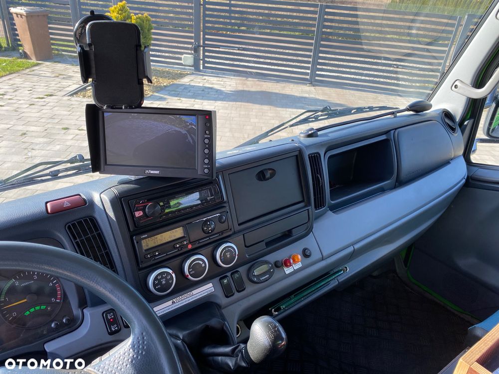 Mitsubishi Canter - 30