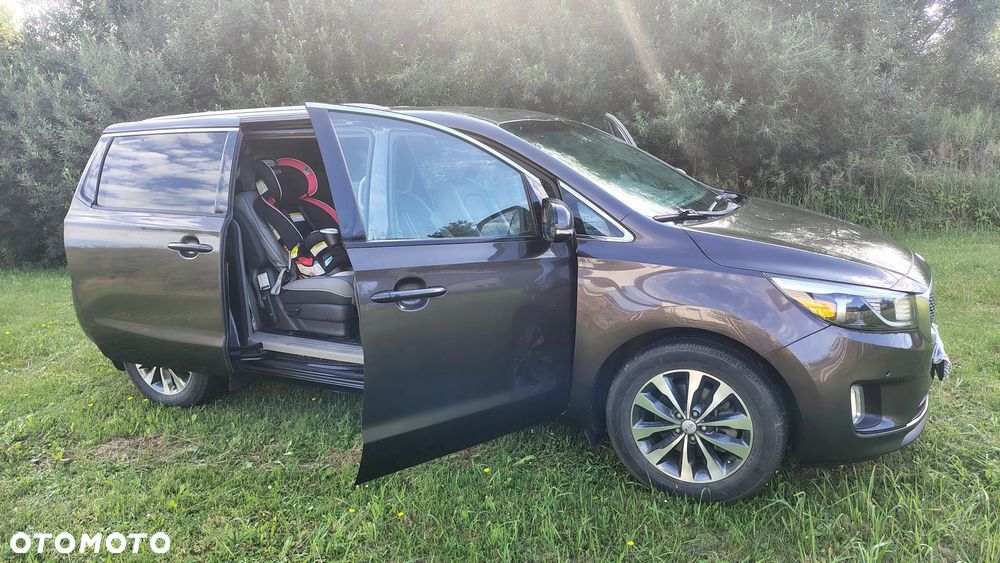 Kia Sedona 3.8 V6 LX - 26