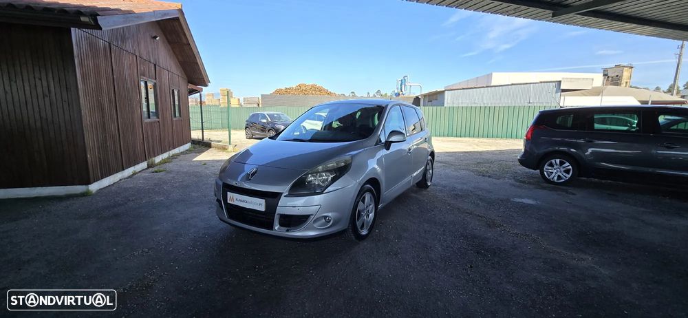 Renault Scénic 1.5 dCi Dynamique S - 19