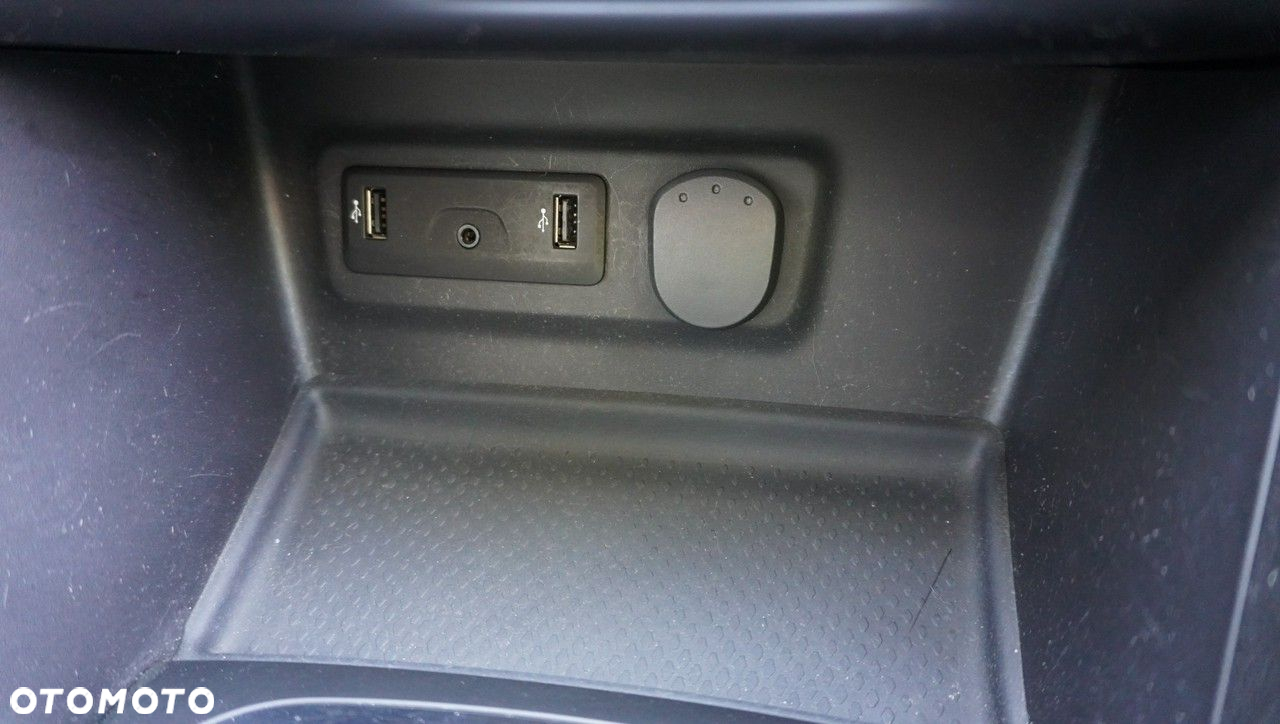 Renault Megane ENERGY dCi 110 GT LINE - 35