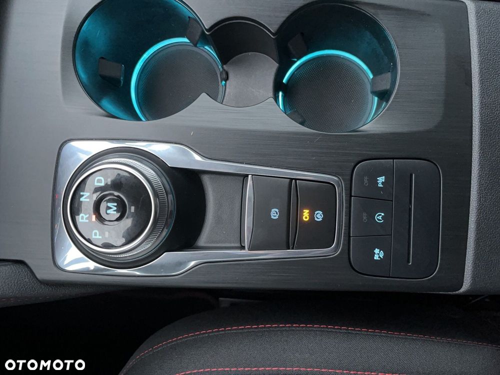 Ford Kuga 2.0 EcoBlue AWD ST-Line - 25