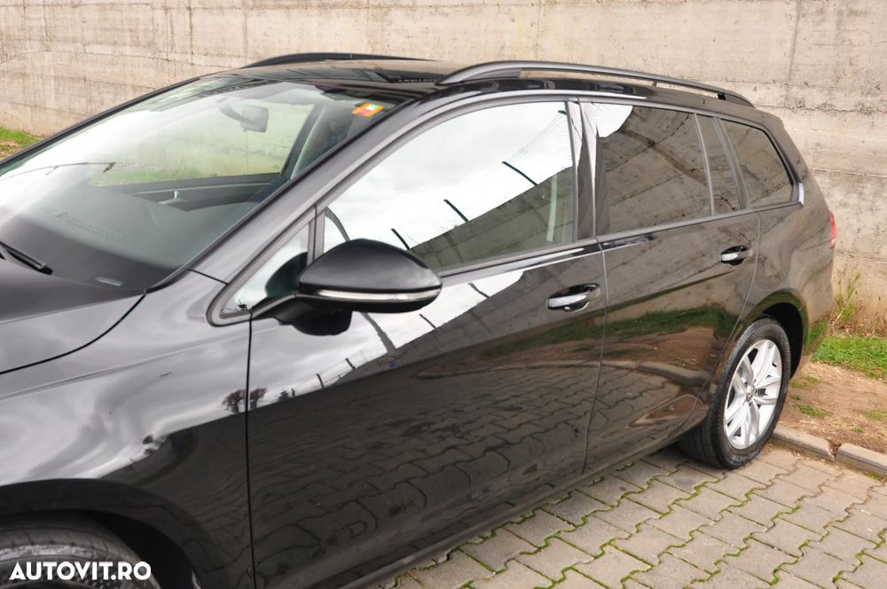 Volkswagen Golf 2.0 BlueTDI DSG Comfortline - 11