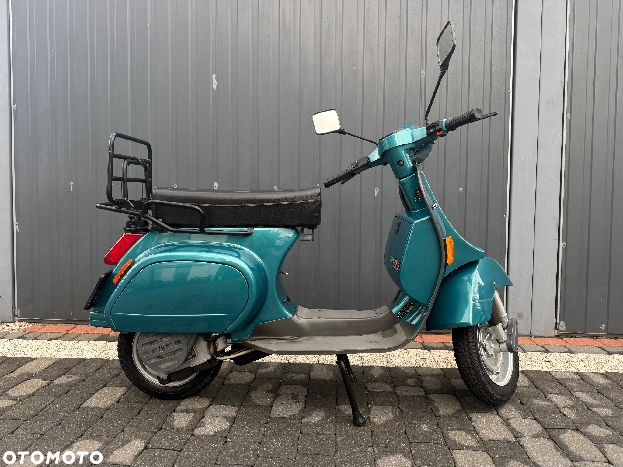 Piaggio Vespa - 15