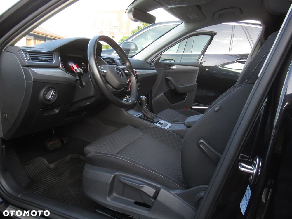 Skoda Superb 2.0 TSI Ambition DSG - 5
