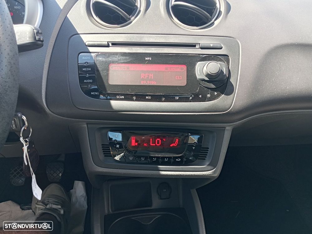 SEAT Ibiza 1.4 16V Stylance - 9