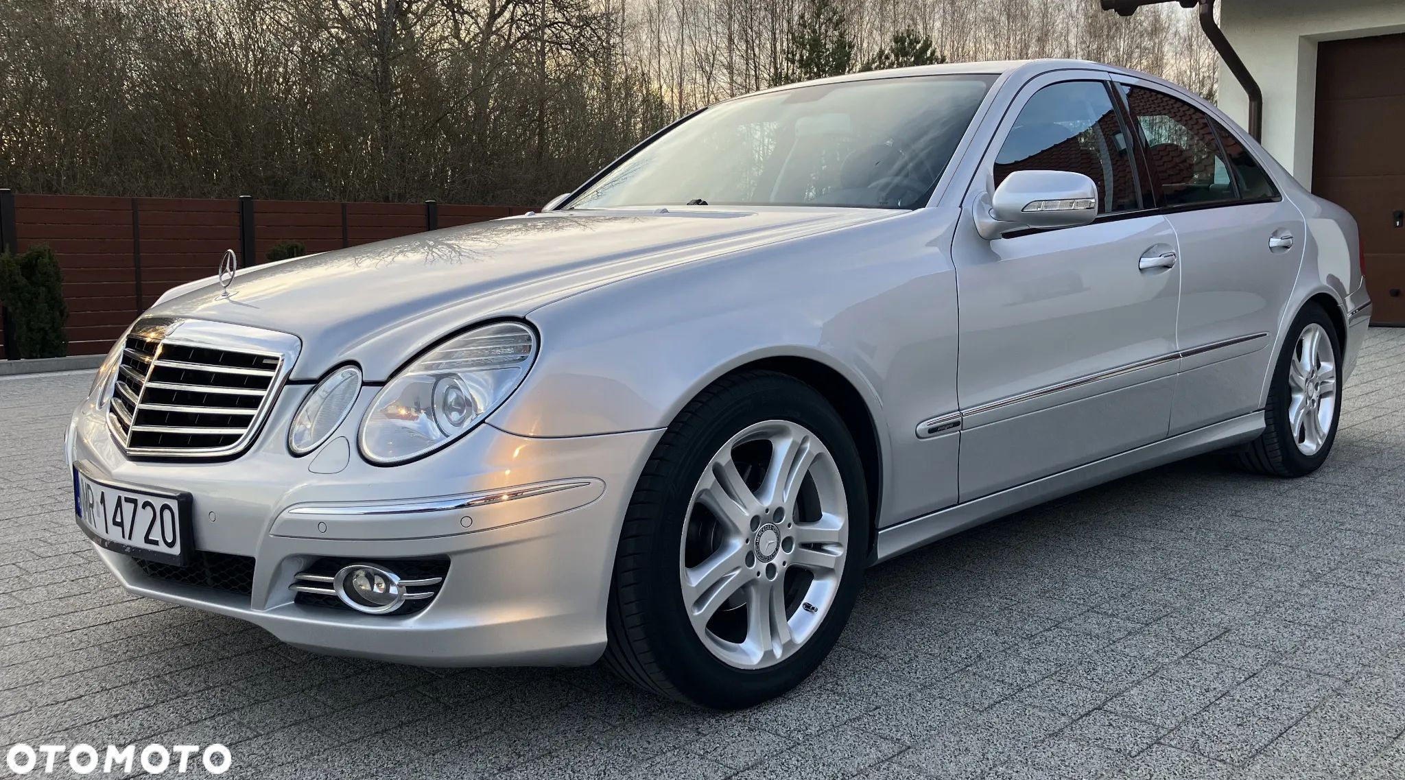 Mercedes-Benz Klasa E 320 CDI Avantgarde - 1