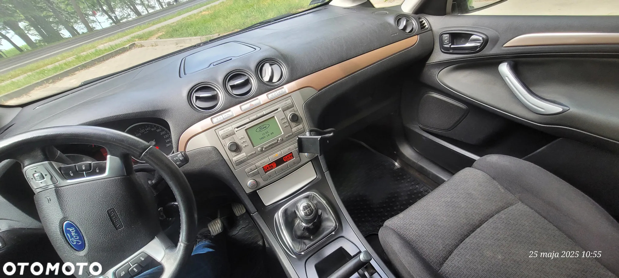 Ford S-Max - 17