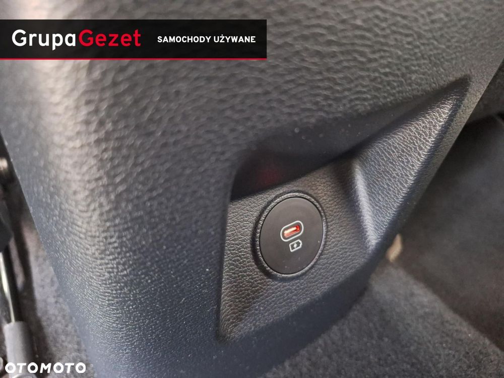 Kia XCeed 1.5 T-GDI M - 30