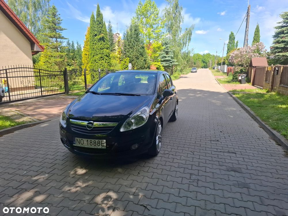 Opel Corsa 1.4 16V Enjoy - 1