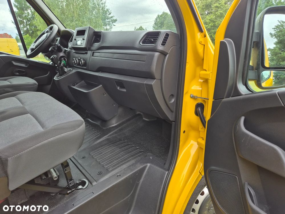 Renault Master 80 tys km MAX L3H2 - 19