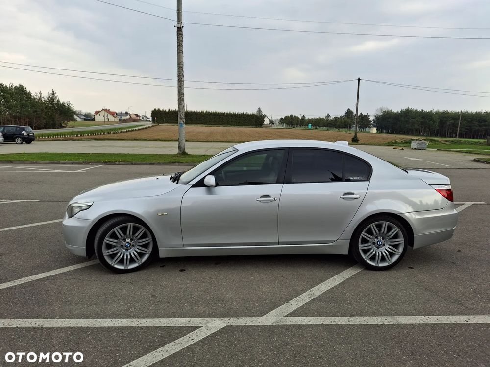 BMW Seria 5 520d - 4