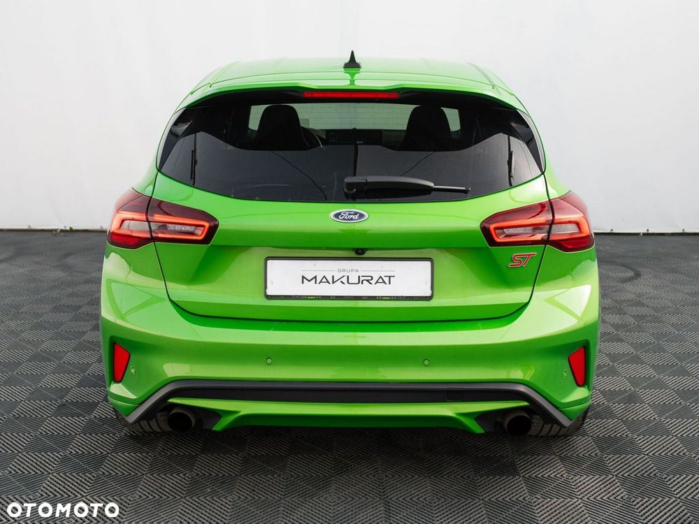 Ford Focus 2.3 EcoBoost ST - 10