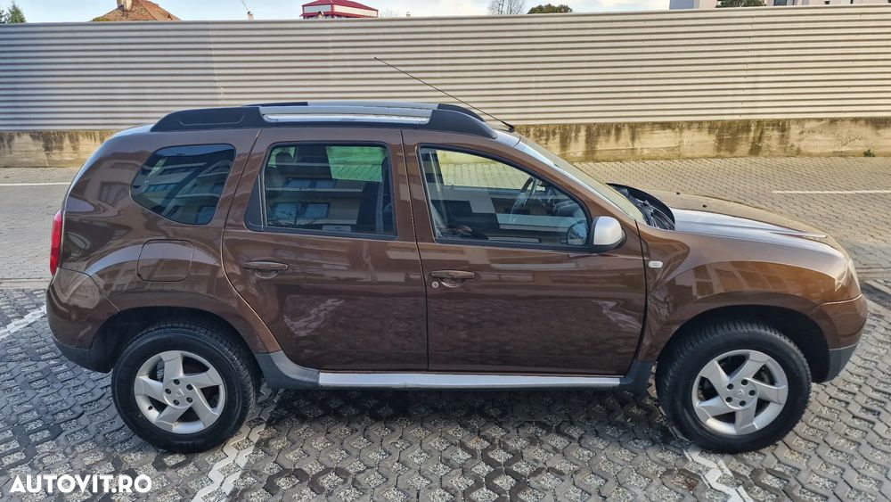 Dacia Duster 1.5 dCi 4x2 Prestige - 9