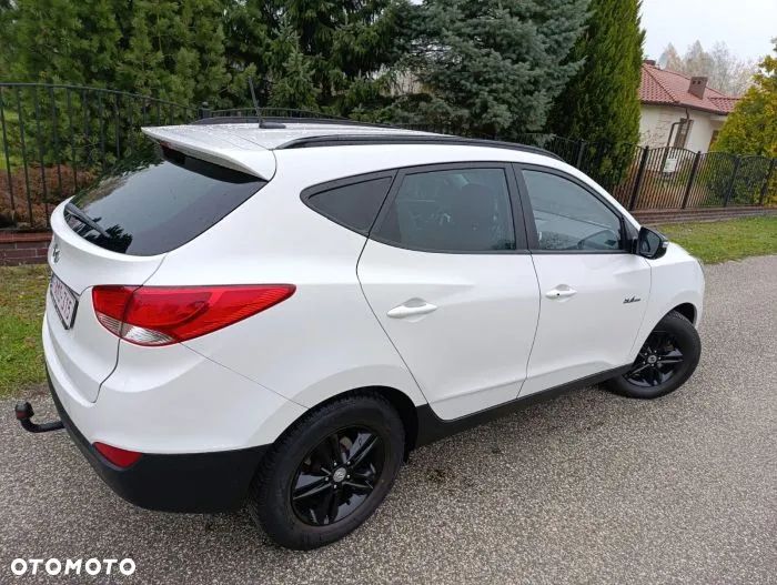 Hyundai ix35 1.7 CRDi 2WD blue Finale Gold - 3