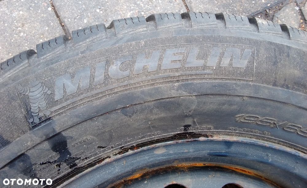 Koła felgi opony zima Michelin 195/65/R15 VW golf V 5 - 8