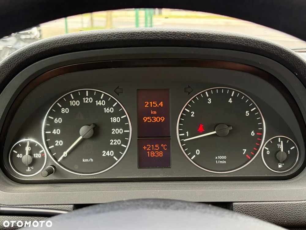 Mercedes-Benz Klasa A 150 BlueEFFICIENCY Elegance Flotte - 18