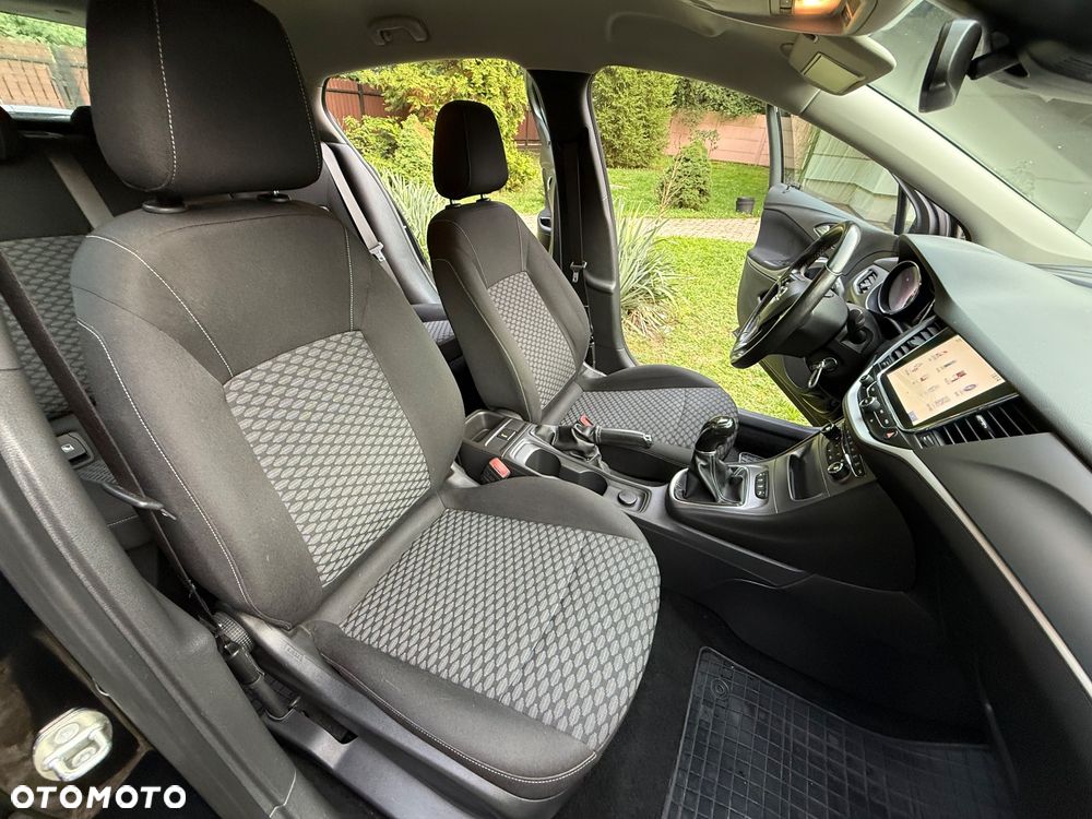 Opel Astra - 27