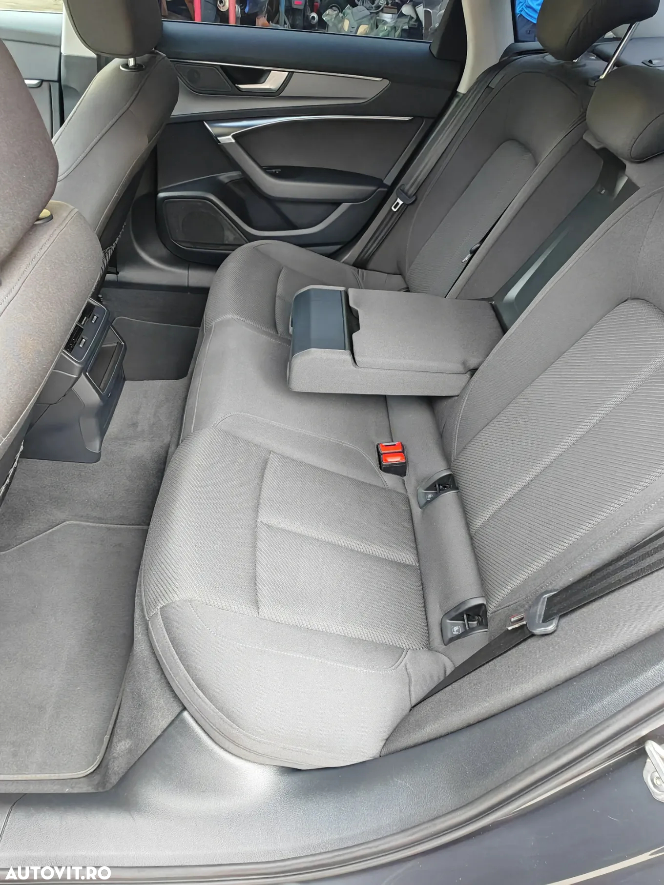 Audi A6 2.0 40 TDI quattro S tronic Basic - 18
