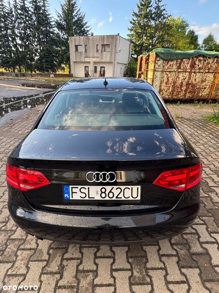 Audi A4 Limousine - 9