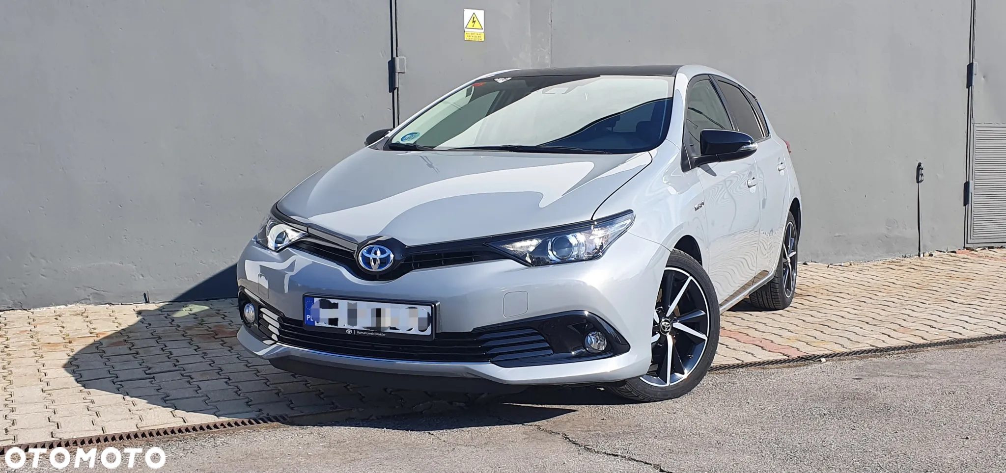 Toyota Auris 1.8 VVT-i Hybrid Automatik Design Edition - 5
